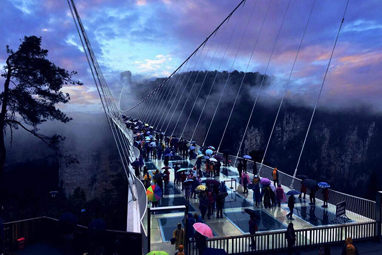 長沙出發(fā)到張家界玻璃橋、天門山、玻璃棧道、鳳凰古城3日游